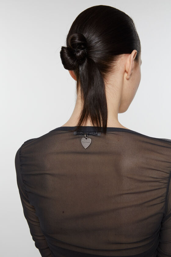 (image for) Streamlined Mesh blouse